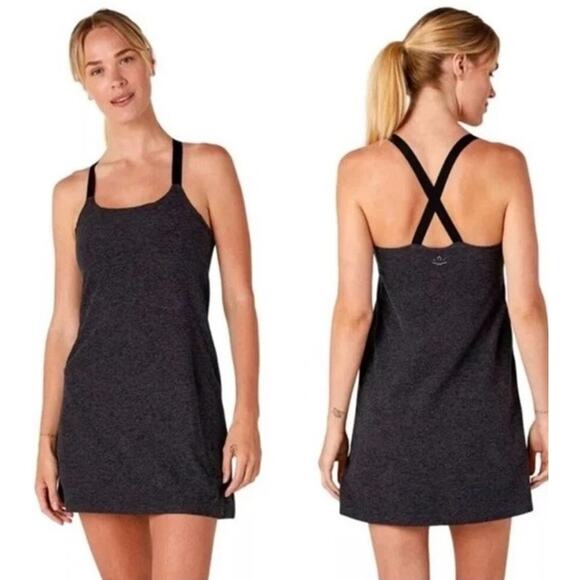 Beyond Yoga Spacedye Move It Dress Size XS Darkest Night Gray Black Athleisure - Picture 1 of 9